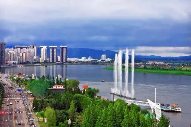 丹东之旅，探索这座城市的魅力